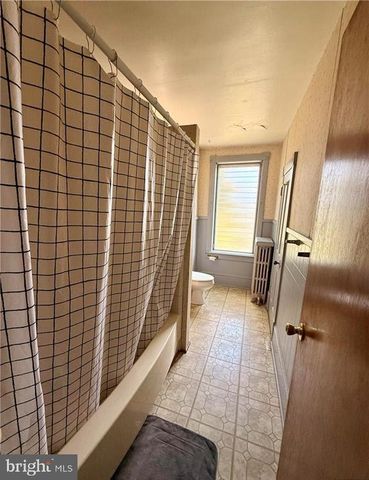 233 S LIBERTY ST, Orwigsburg, PA 17961