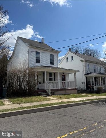 233 S LIBERTY ST, Orwigsburg, PA 17961