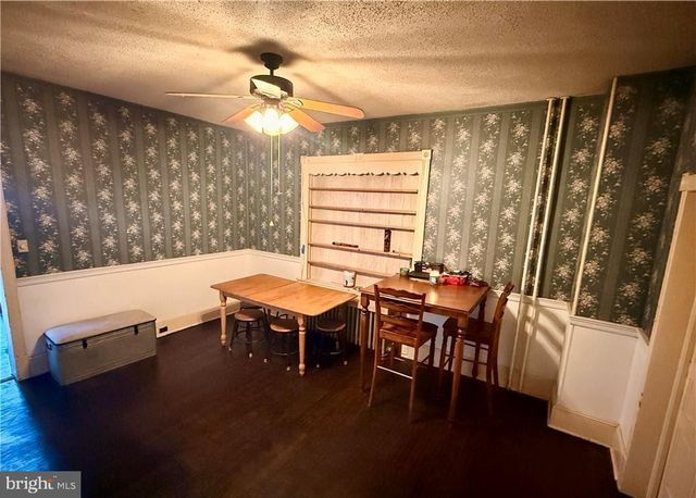 233 S LIBERTY ST, Orwigsburg, PA 17961