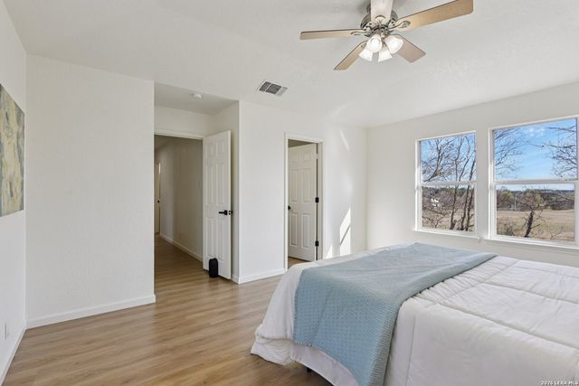 6210 Outlook Rdg, San Antonio, TX 78233