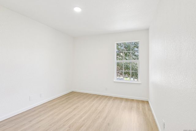 6210 Outlook Rdg, San Antonio, TX 78233