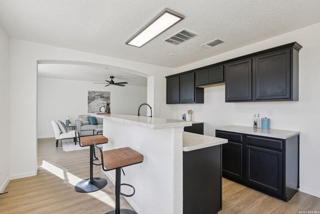 6210 Outlook Rdg, San Antonio, TX 78233
