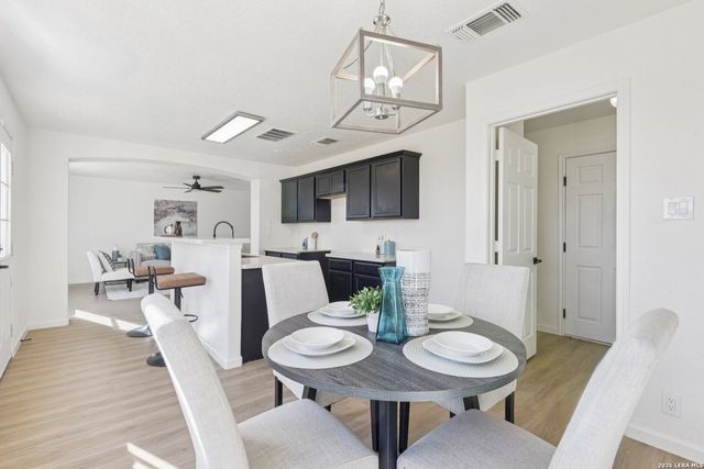 6210 Outlook Rdg, San Antonio, TX 78233