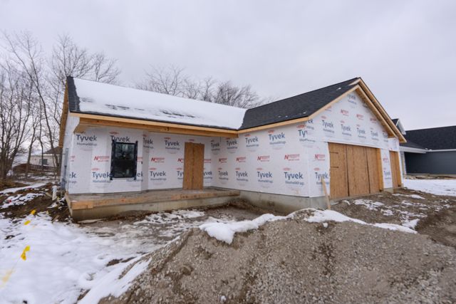 1917 S Stone Creek Boulevard, Urbana, IL 61802