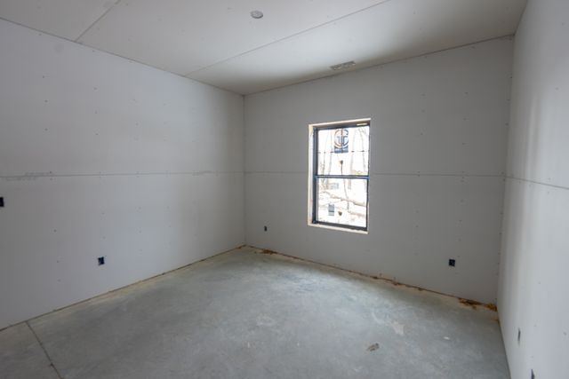 1917 S Stone Creek Boulevard, Urbana, IL 61802