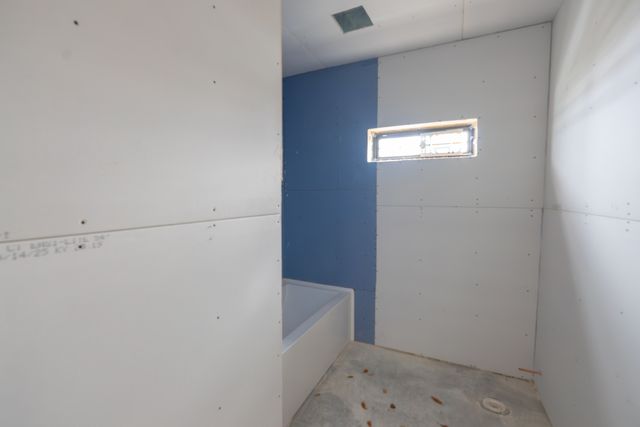 1917 S Stone Creek Boulevard, Urbana, IL 61802