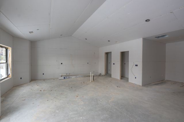 1917 S Stone Creek Boulevard, Urbana, IL 61802