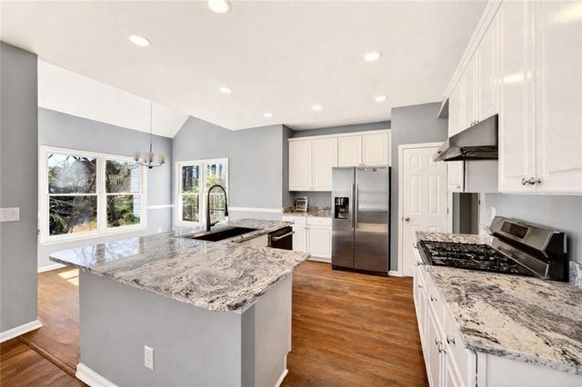 420 Wentworth Downs Court, Johns Creek, GA 30097