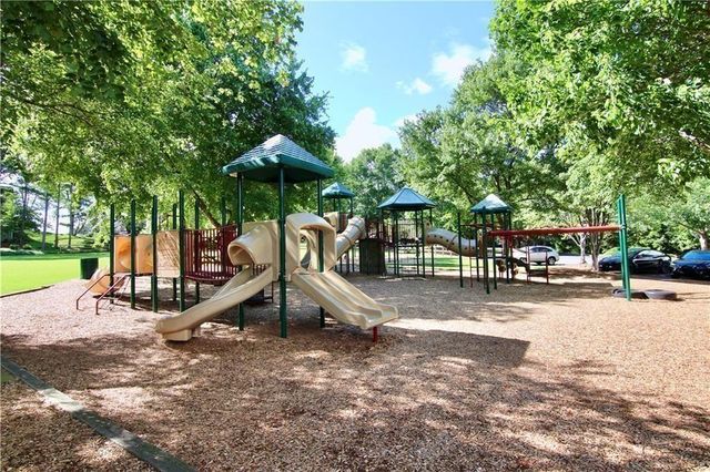 420 Wentworth Downs Court, Johns Creek, GA 30097