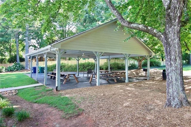 420 Wentworth Downs Court, Johns Creek, GA 30097