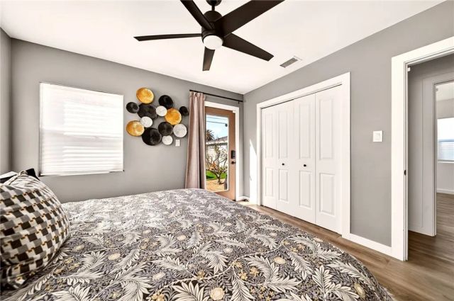 5939 Cimarron, Los Angeles, CA 90047