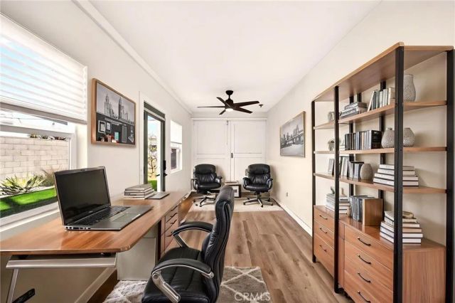 5939 Cimarron, Los Angeles, CA 90047