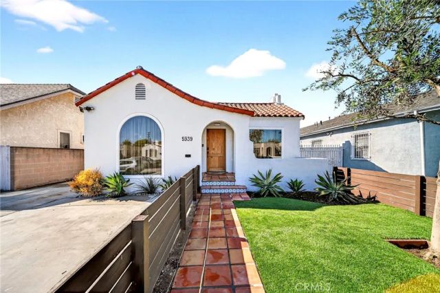 5939 Cimarron, Los Angeles, CA 90047