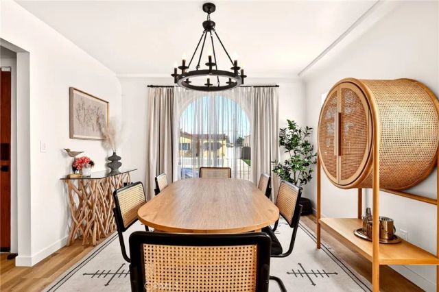 5939 Cimarron, Los Angeles, CA 90047