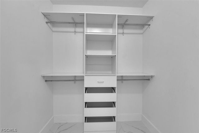 106 NW 20th ST, Cape Coral, FL 33993