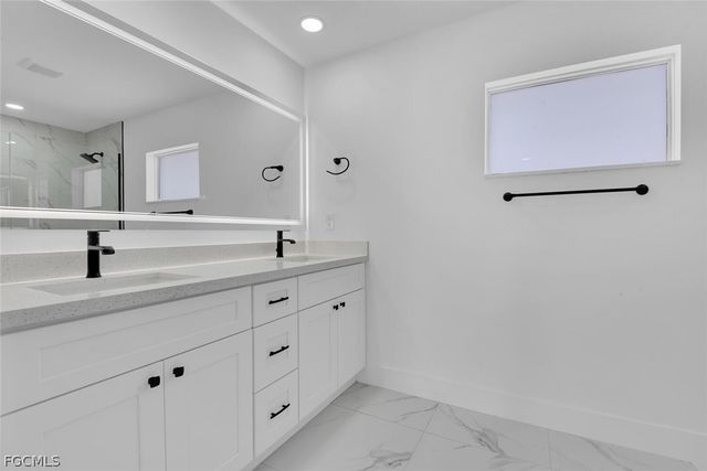 106 NW 20th ST, Cape Coral, FL 33993