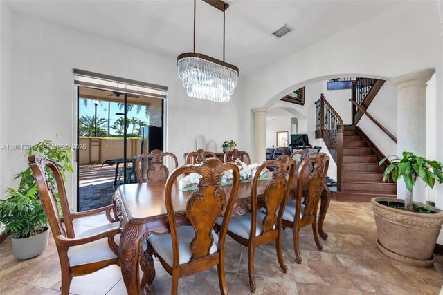 18091 NW 87th Ct, Hialeah, FL 33018