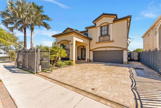 18091 NW 87th Ct, Hialeah, FL 33018