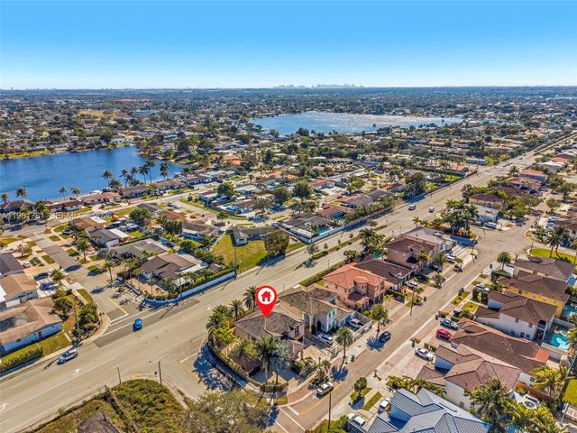 18091 NW 87th Ct, Hialeah, FL 33018