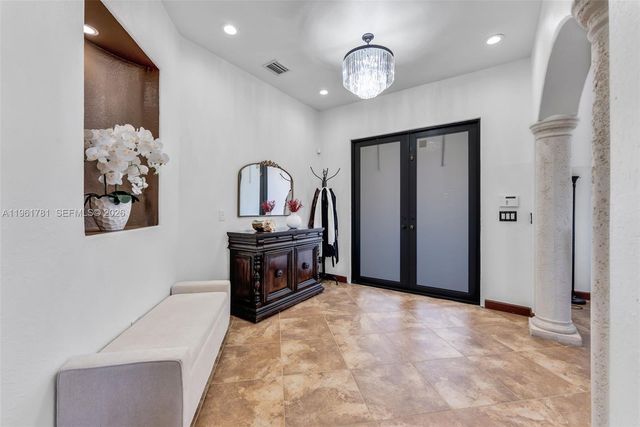 18091 NW 87th Ct, Hialeah, FL 33018