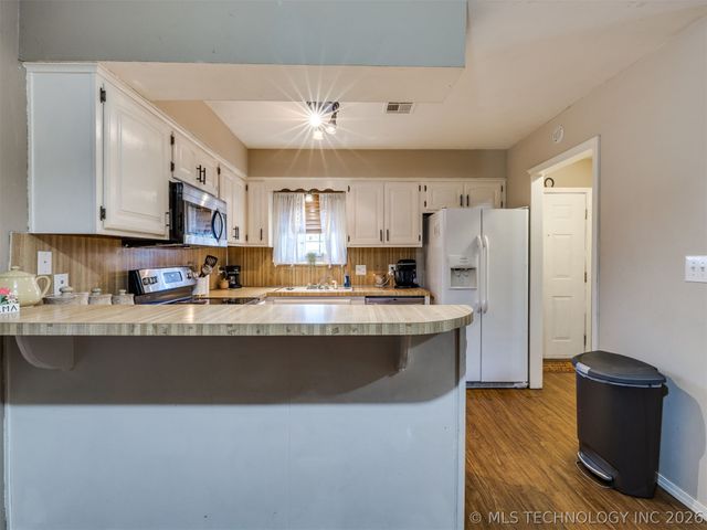 13406 S 89th East Avenue, Bixby, OK 74008