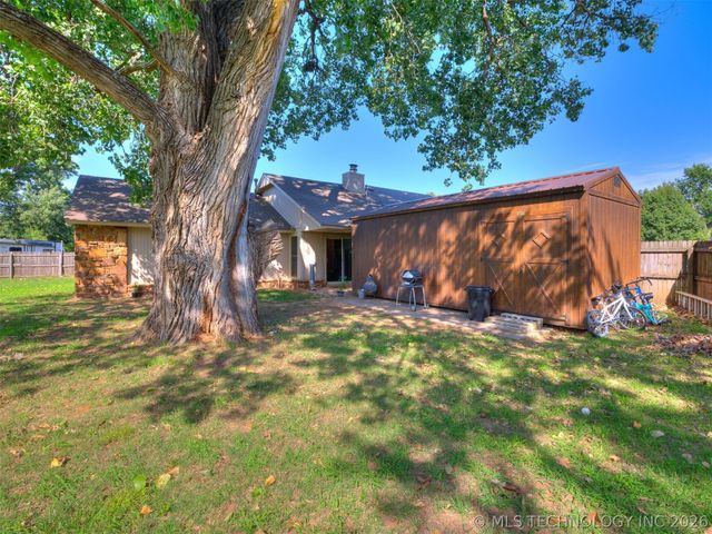 13406 S 89th East Avenue, Bixby, OK 74008