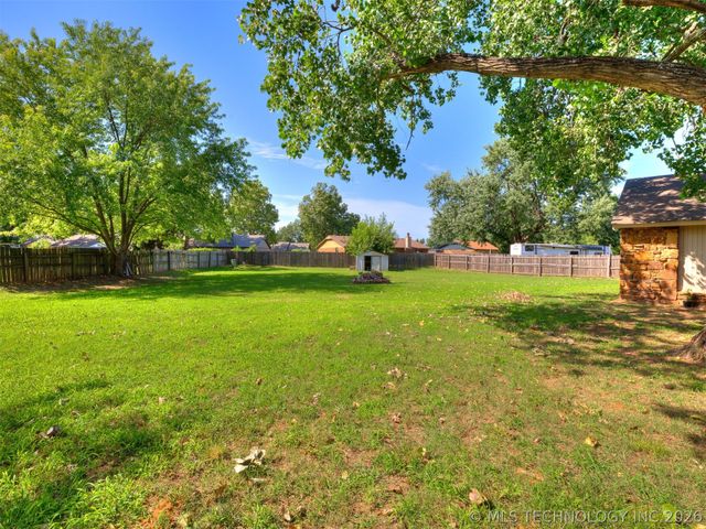 13406 S 89th East Avenue, Bixby, OK 74008