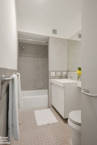 140 W 80th St Apt 5, New York City, NY 10024