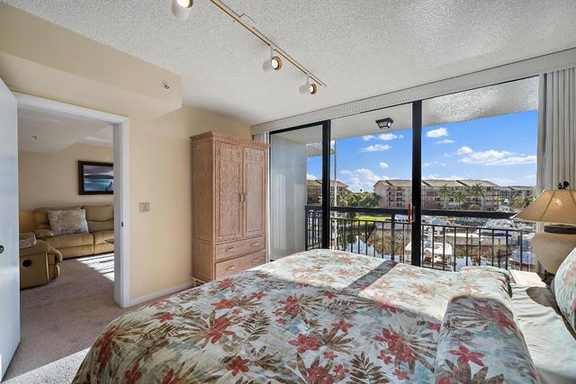 2601 Marina Isle Way 402, Jupiter, FL 33477