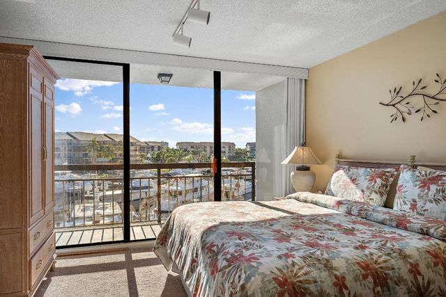 2601 Marina Isle Way 402, Jupiter, FL 33477