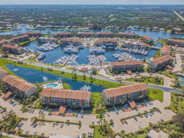 2601 Marina Isle Way 402, Jupiter, FL 33477