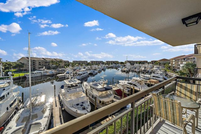 2601 Marina Isle Way 402, Jupiter, FL 33477