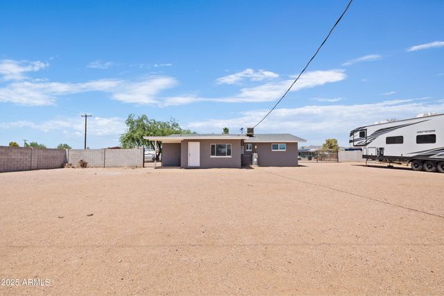 10535 E BOULDER Drive, Apache Junction, AZ 85120