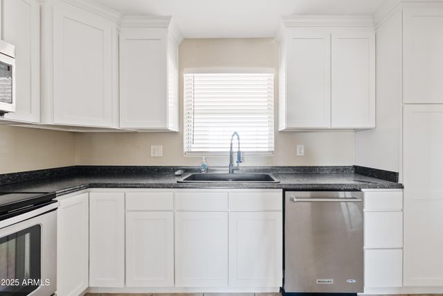 10535 E BOULDER Drive, Apache Junction, AZ 85120