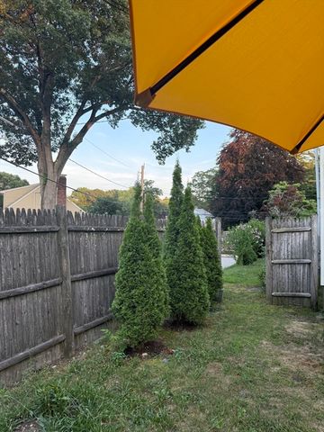 43 Fairlane Rd, Boston, MA 02132