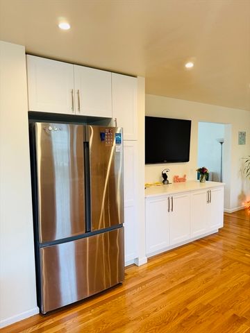 43 Fairlane Rd, Boston, MA 02132