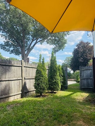 43 Fairlane Rd, Boston, MA 02132