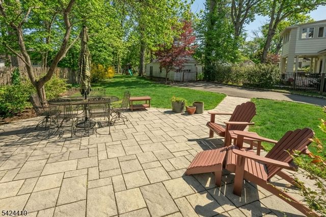 20 Georgian Rd, Morristown Town, NJ 07960