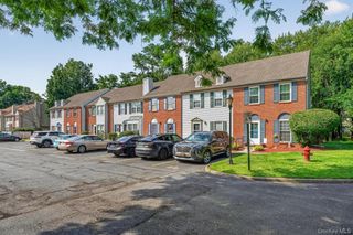 65 Yorkshire Terrace, Washingtonville, NY 10992