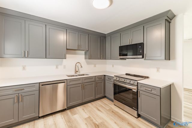 2119 Aretha Street, Athens, AL 35611