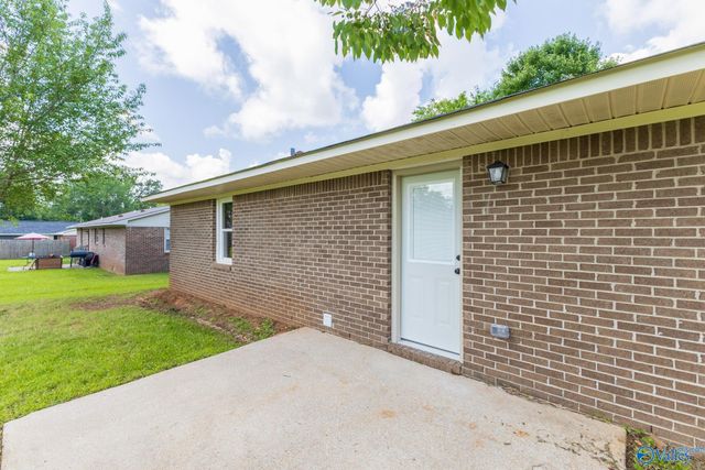 2119 Aretha Street, Athens, AL 35611