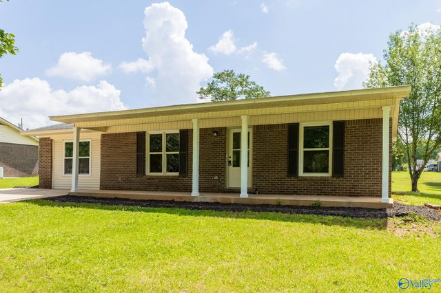 2119 Aretha Street, Athens, AL 35611