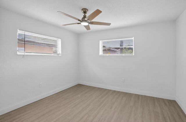 6820 NW 29th Court, Sunrise, FL 33313