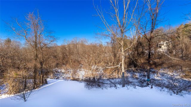 502 Holly Stream Court, Brewster, NY 10509