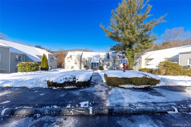 502 Holly Stream Court, Brewster, NY 10509