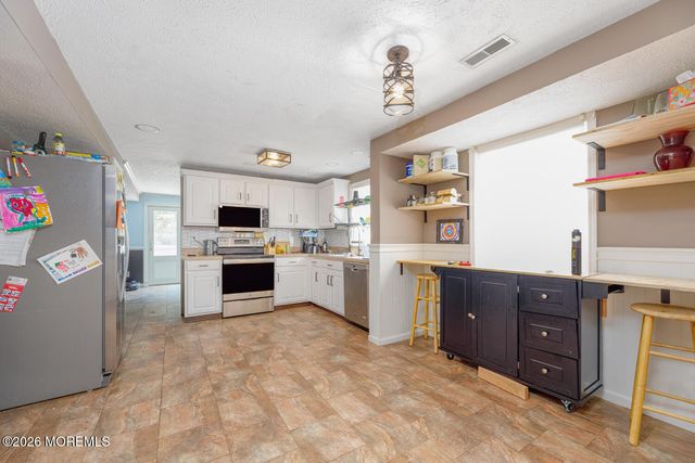 83 Saint Andrews Drive, Little Egg Harbor, NJ 08087