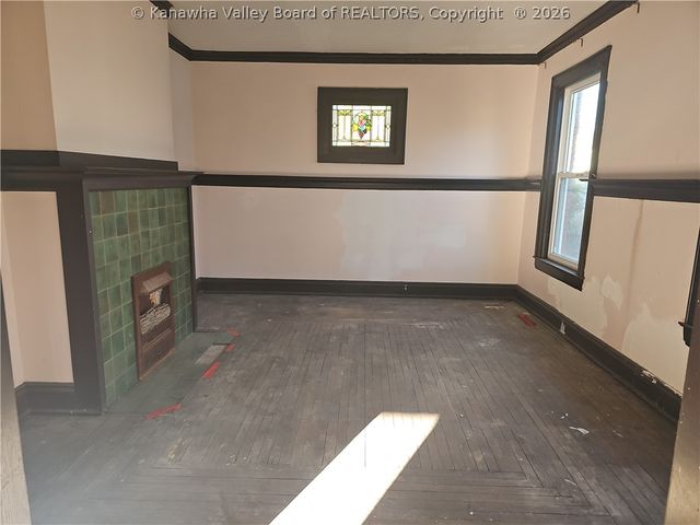 1406 Lee Street E, Charleston, WV 25301