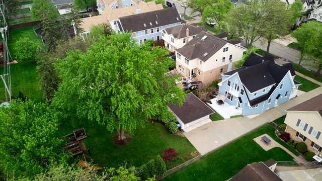 4413 Harvey Avenue, Western Springs, IL 60558