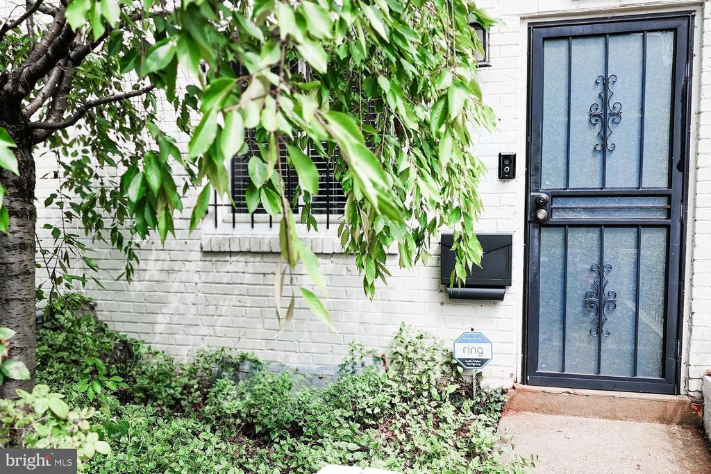 2223 PAYNE TER SE, Washington, DC 20020