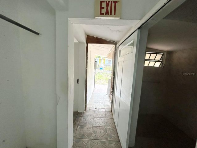 11 CALLE, Carolina, PR 00985